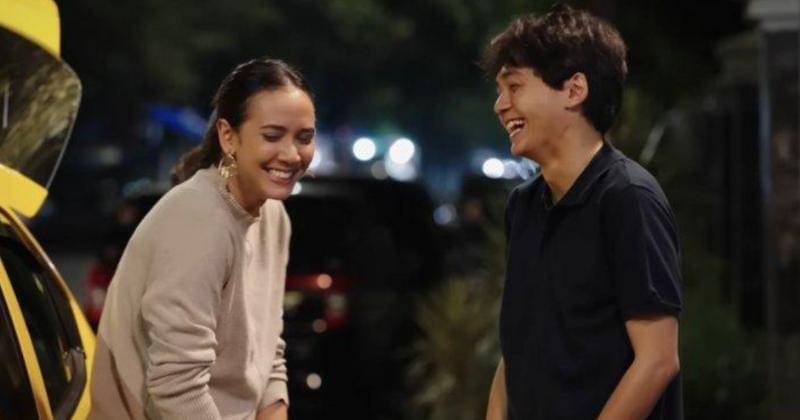 Youtube.com/IndosatOoredoHutchinson